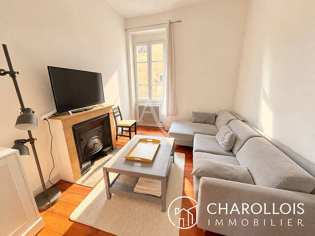 Sale Apartment appartement 5 rooms 92 m² Mâcon 71000