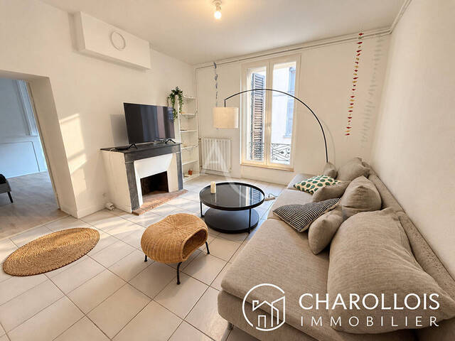 Vente Appartement 5 pièces 146 m² Mâcon 71000