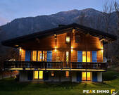 Buy Chalet 8 rooms Chamonix-Mont-Blanc 74400 Les Bossons