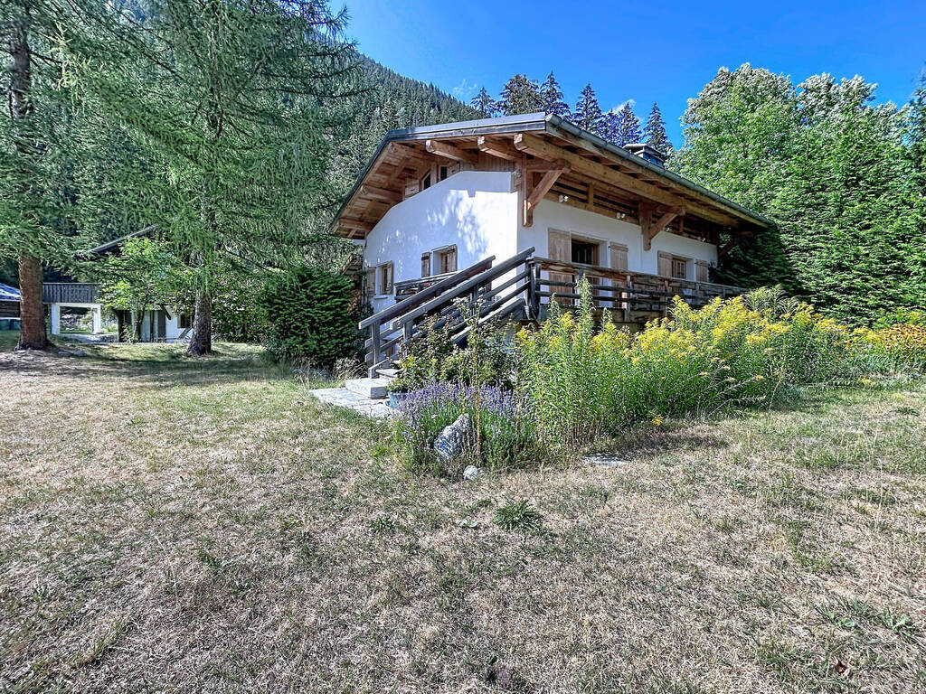 Buy Chalet 7 rooms Chamonix-Mont-Blanc 74400 Les Tines