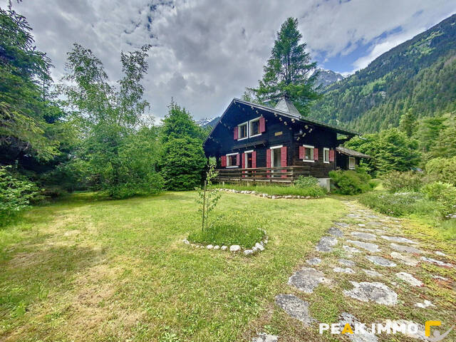 Buy Chalet 3 rooms Chamonix-Mont-Blanc 74400