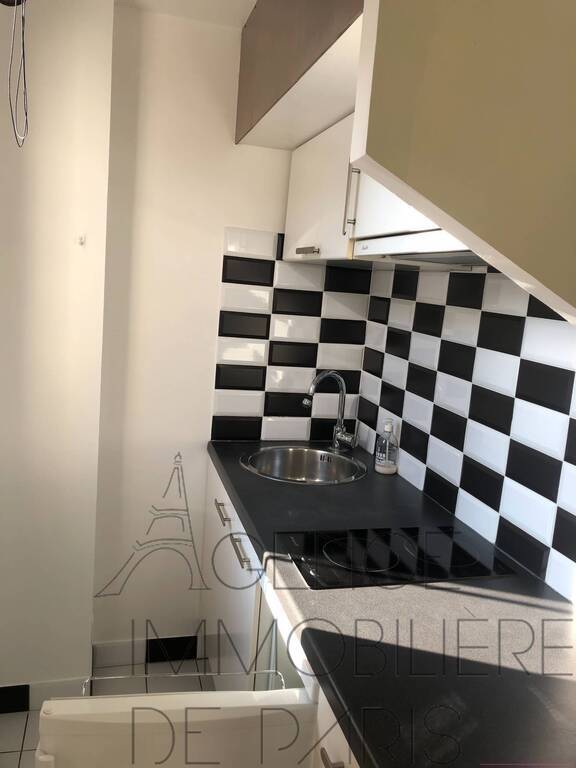 Rent Apartment studio 1 room 19.6 m² Paris 15e Arrondissement 75015