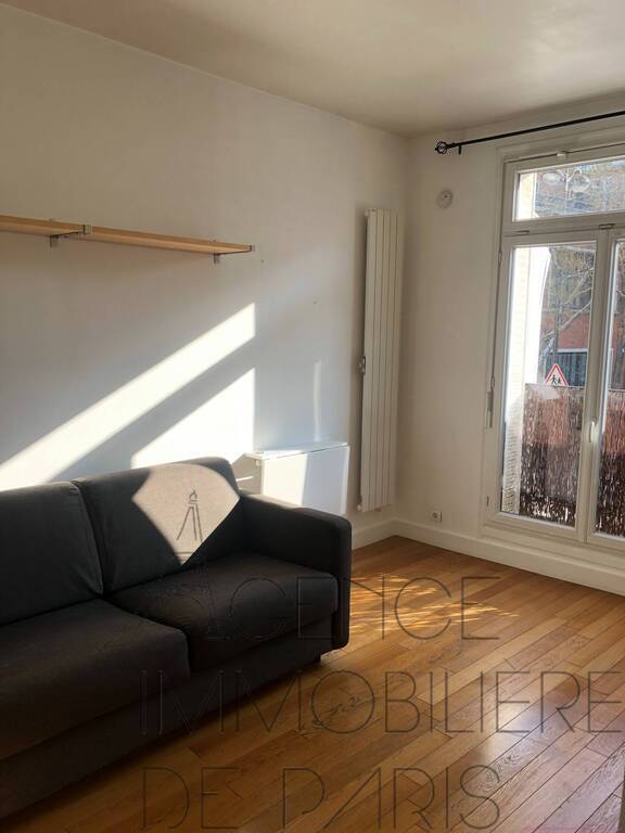 Location Appartement studio 1 pièce 19.6 m² Paris 15e Arrondissement 75015