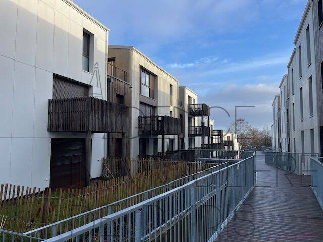 Location Appartement t3 55.5 m² Villejuif 94800