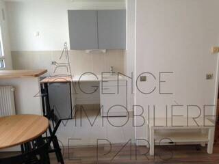 Location Appartement studio 1 pièce 28.57 m² Paris 15e Arrondissement 75015 Georges Brassens
