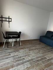 Location Appartement studio 1 pièce 24.43 m² Gentilly 94250