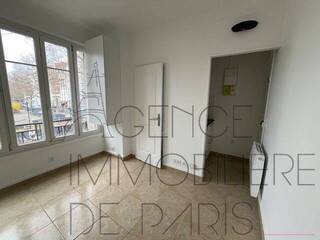 Buy Apartment studio 1 room 12.33 m² Paris 15e Arrondissement 75015 Brancion - Morillons