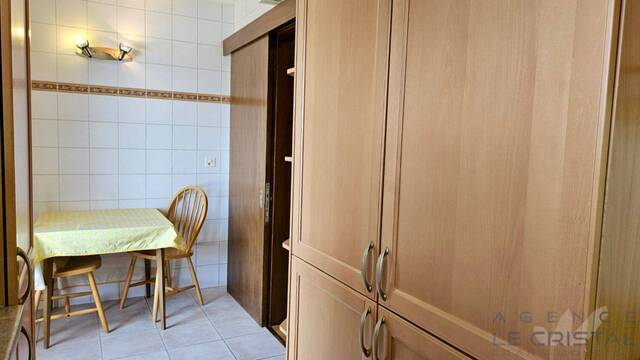Buy Appartement 3 pièces 110 m² Lens 1978