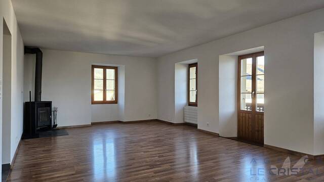 Location Appartement 2 pièces 75 m² Randogne 3975