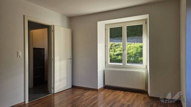 Location Appartement 2 pièces 75 m² Randogne 3975