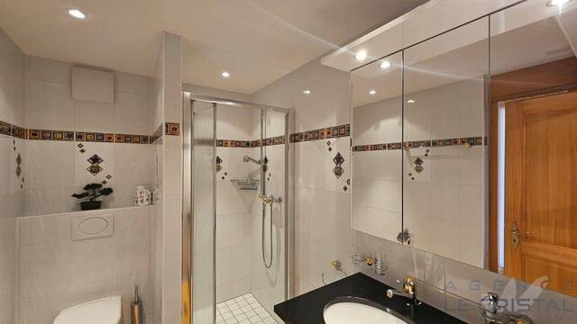 Buy Appartement 6 + pièces 10 rooms 277 m² Crans-Montana 3963