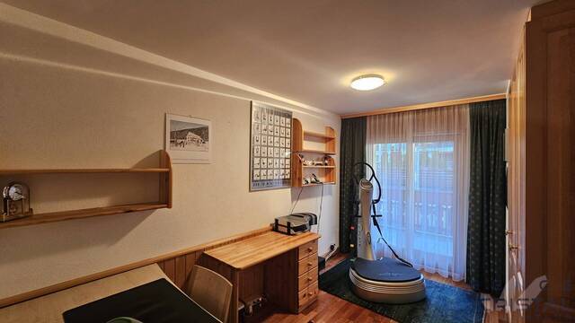 Buy Appartement 6 + pièces 10 rooms 277 m² Crans-Montana 3963