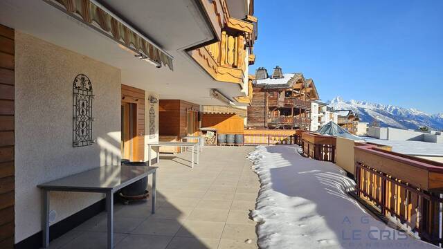 Buy Appartement 6 + pièces 10 rooms 277 m² Crans-Montana 3963
