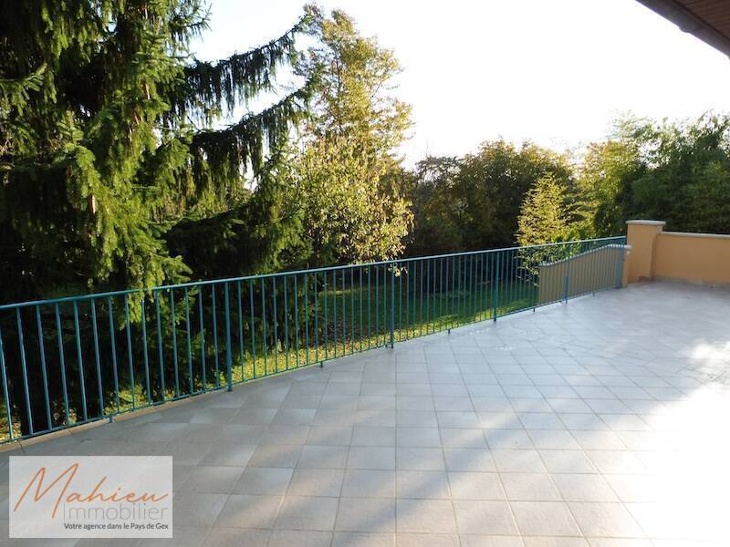 Vendu Maison individuelle 7 pièces 184 m² Crozet 01170
