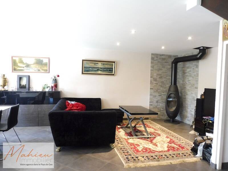 Sold House 5 rooms 120 m² Versonnex 01210