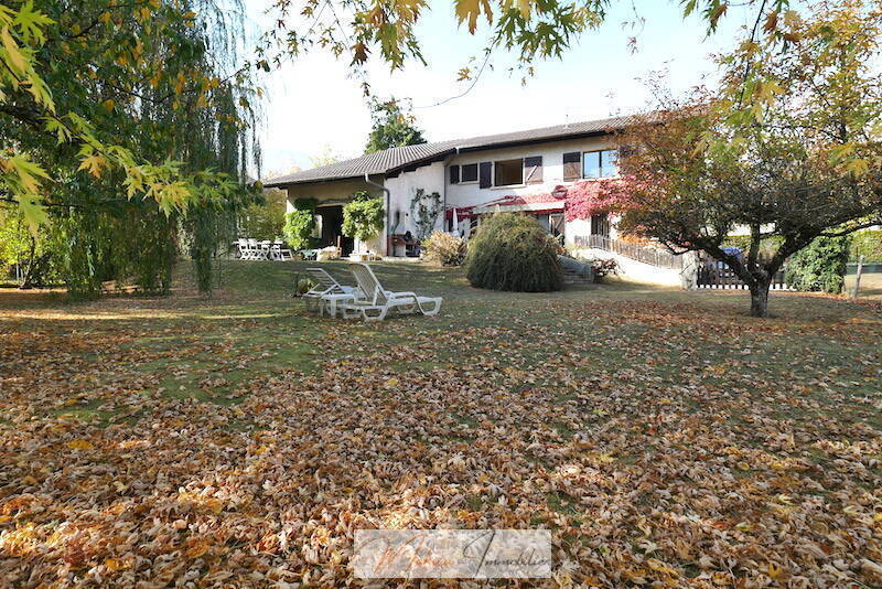 Vendu Maison individuelle 7 pièces 165 m² Crozet 01170