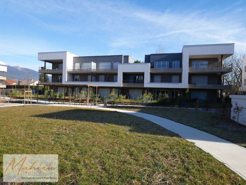 Sold Apartment duplex 3 rooms 81 m² Saint-Genis-Pouilly 01630