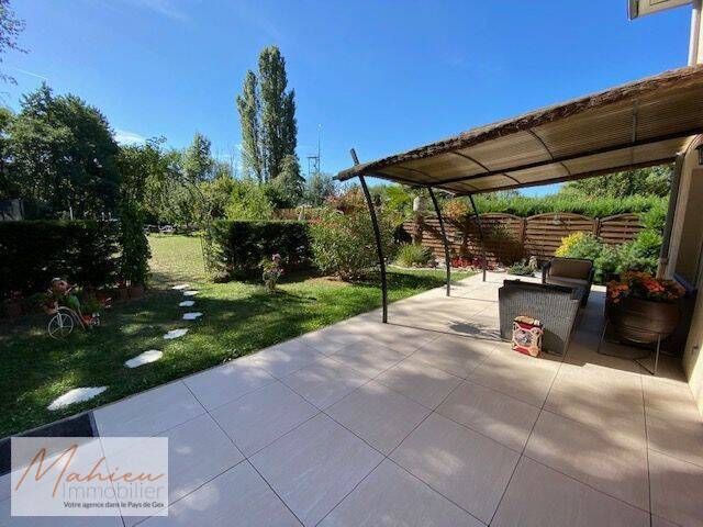 Vendu Maison individuelle 5 pièces 111 m² Prévessin-Moëns 01280