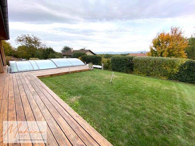 Vendu Maison individuelle 5 pièces 206 m² Grilly 01220