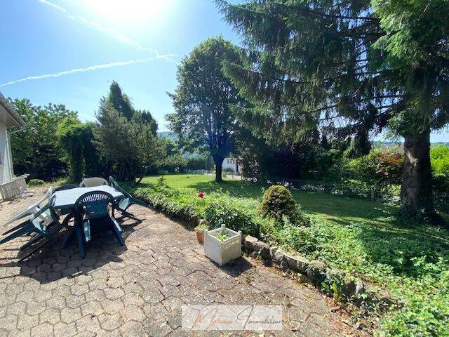 Sold Individual house 5 rooms 81 m² Vesancy 01170