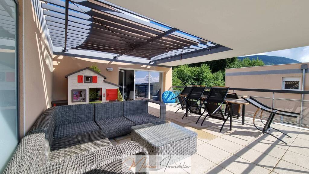 Sold Apartment t4 93 m² Gex 01170