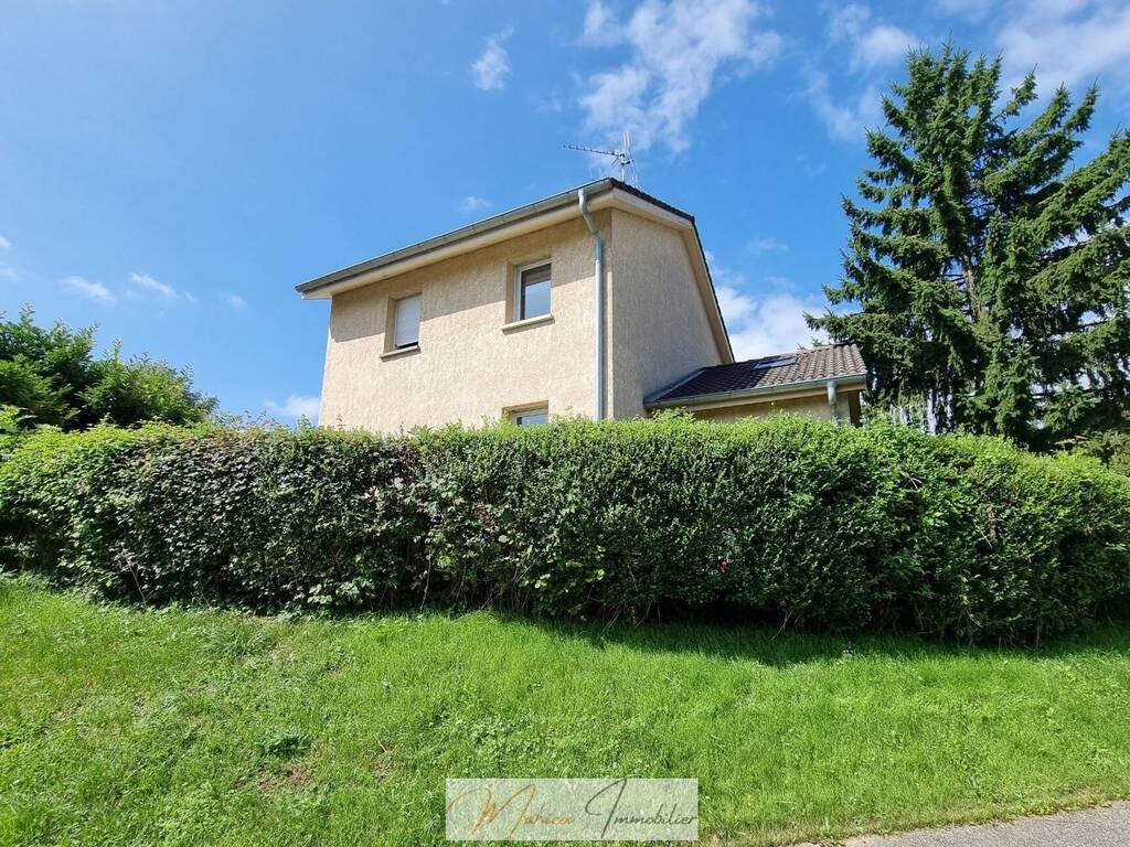 Sold Individual house 5 rooms 84 m² Cessy 01170