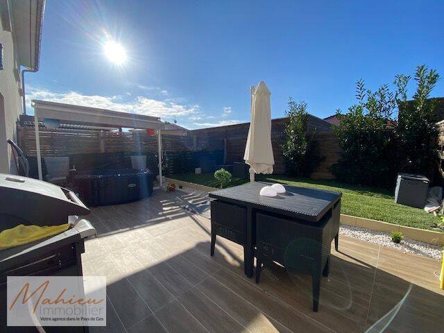 Vendu Maison 5 pièces 81 m² Saint-Genis-Pouilly 01630