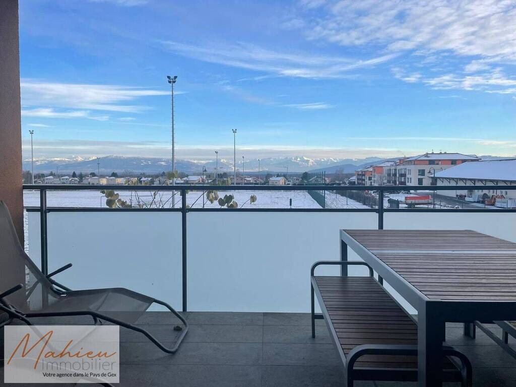 Vendu Appartement t2 55 m² Cessy 01170