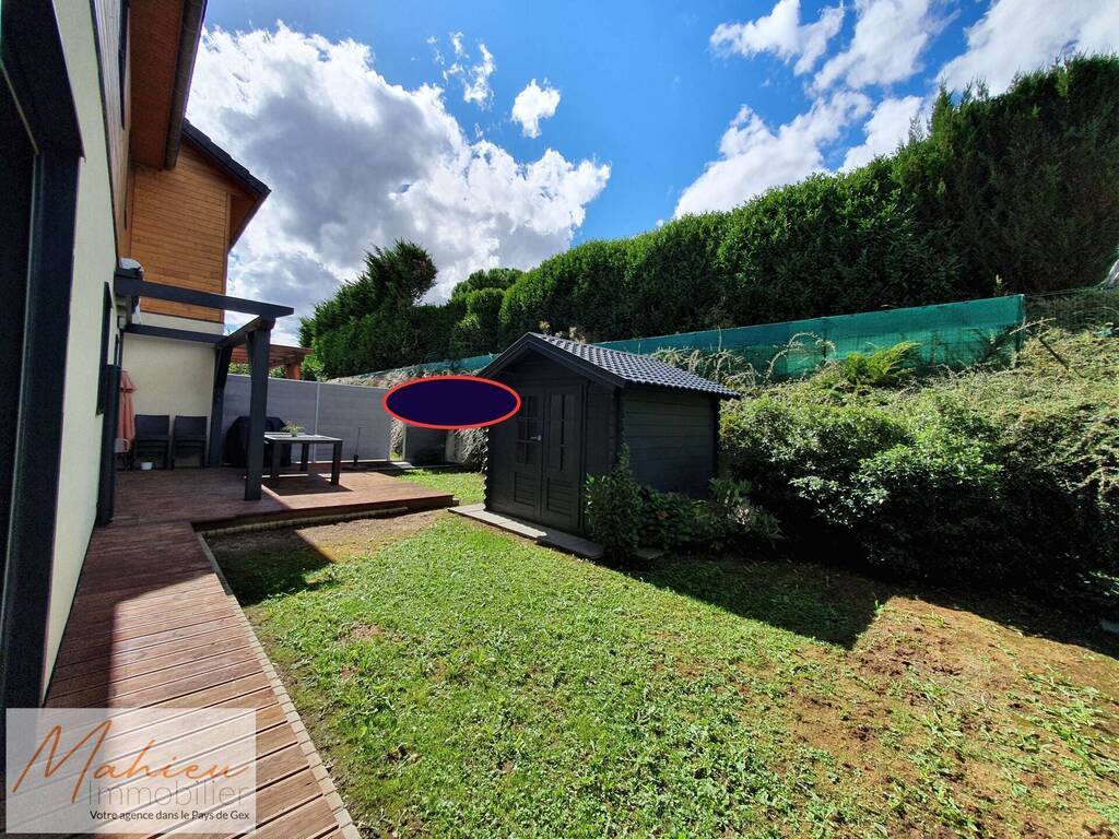 Vendu Maison mitoyenne 6 pièces 136 m² Échenevex 01170