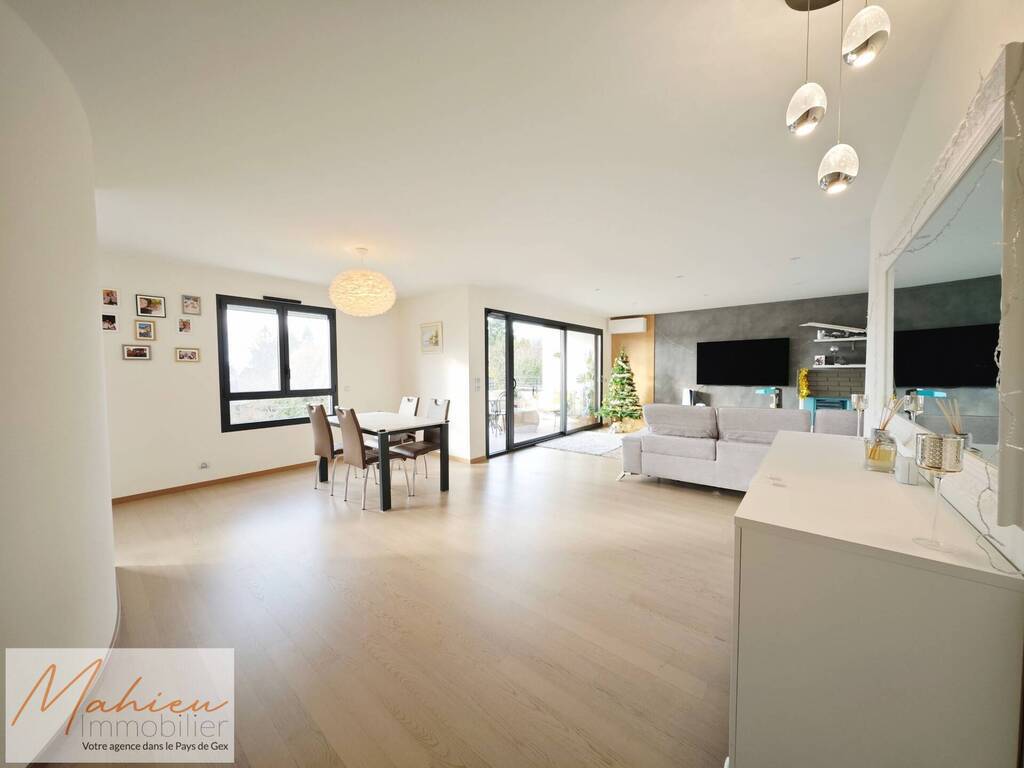 Buy Apartment t4 133 m² Saint-Genis-Pouilly 01630