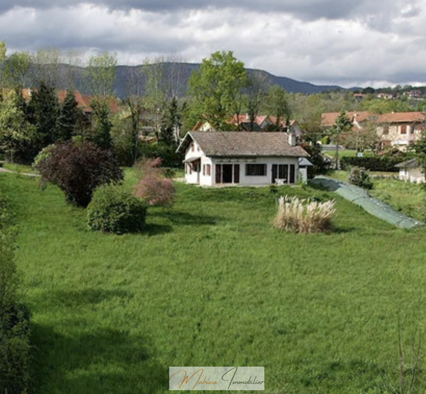 Sold Individual house 5 rooms 164 m² Cessy 01170