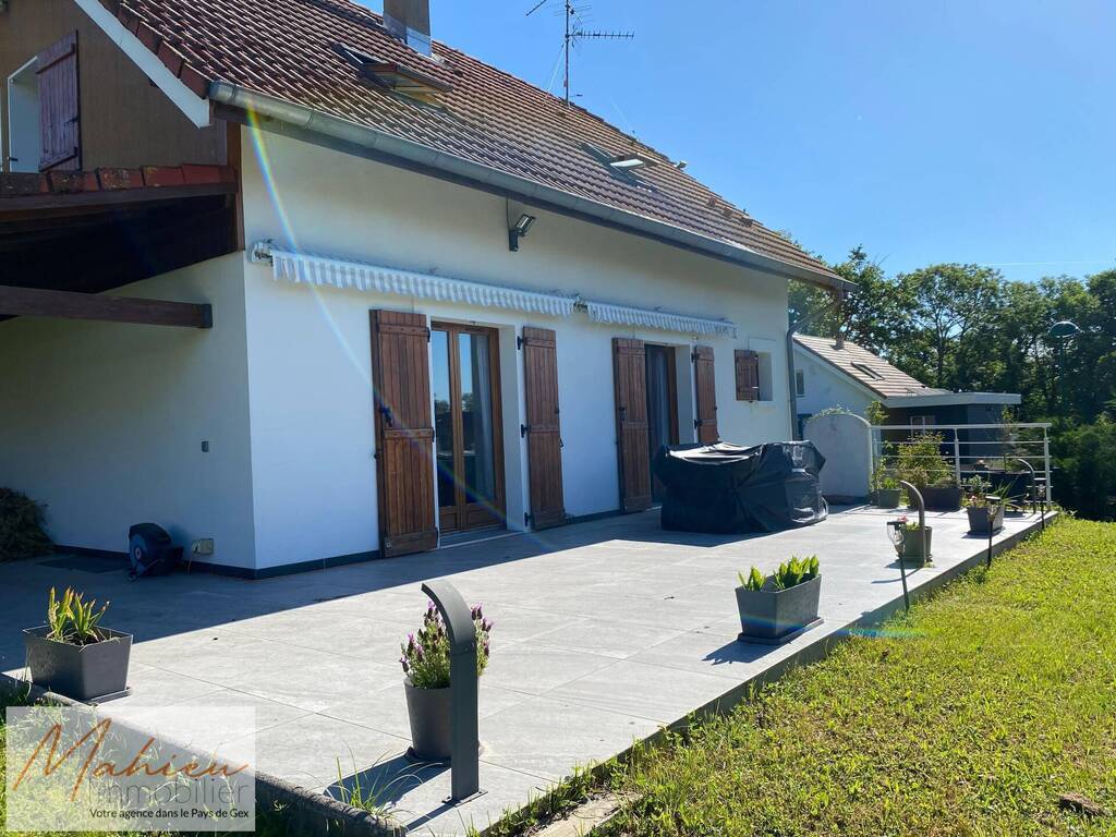 Vente Maison individuelle 6 pièces 172 m² Échenevex 01170