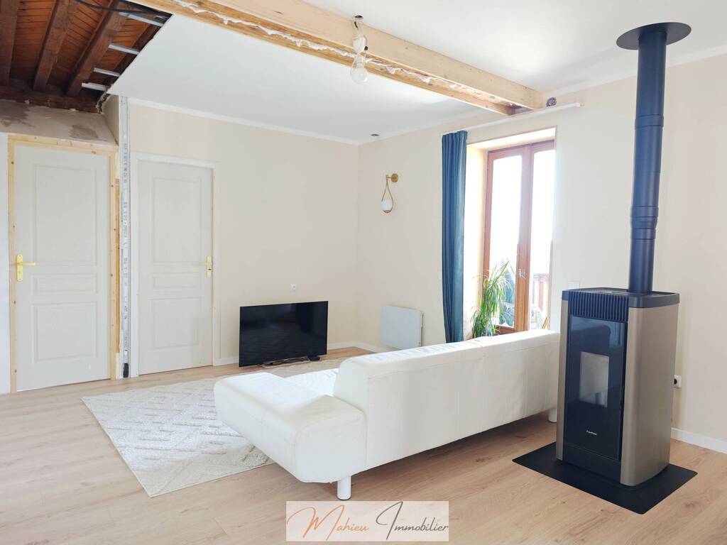 Vente Maison ancienne 9 pièces 220 m² Gex 01170
