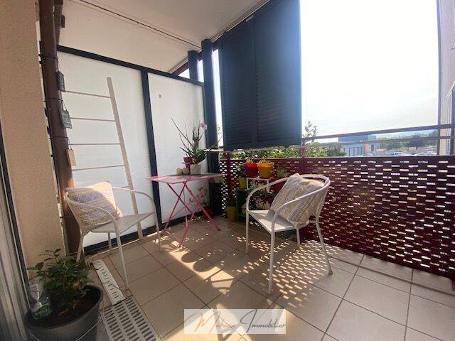 Buy Apartment t2 43 m² Cessy 01170