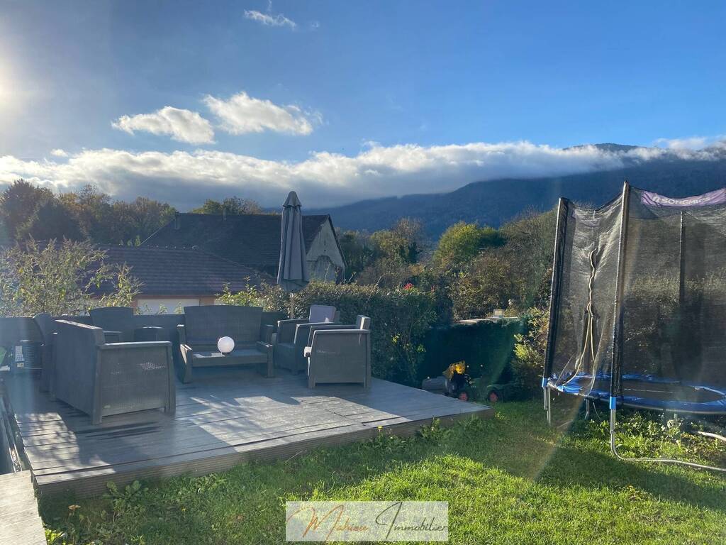 Vente Maison 4 pièces 86 m² Saint-Genis-Pouilly 01630