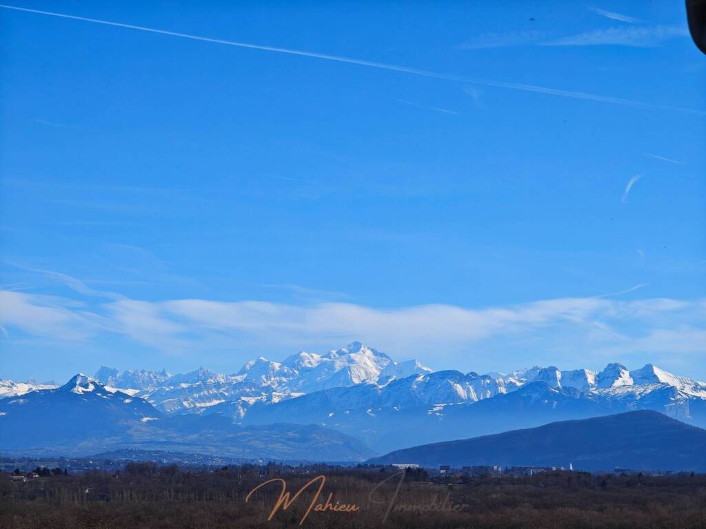 Vente Appartement t4 89 m² Chevry 01170