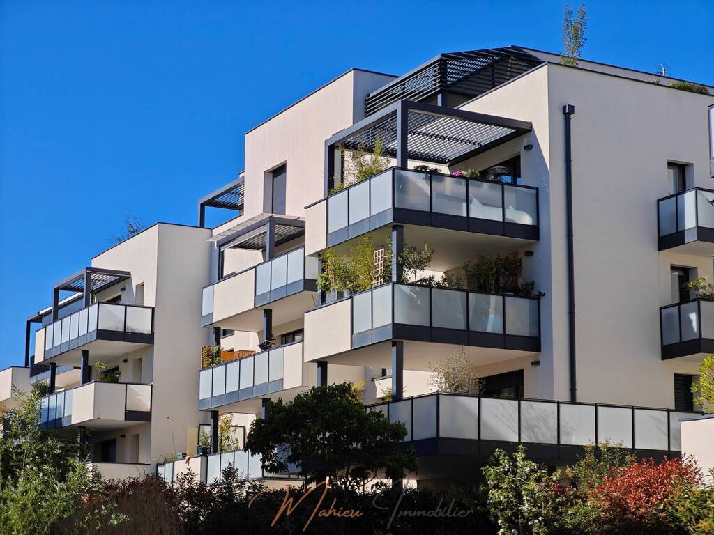 Vente Appartement t4 5 pièces 85 m² Ferney-Voltaire 01210