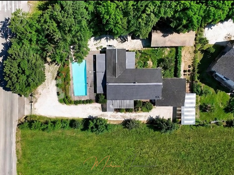 Buy Individual house 7 rooms 144 m² Divonne-les-Bains 01220