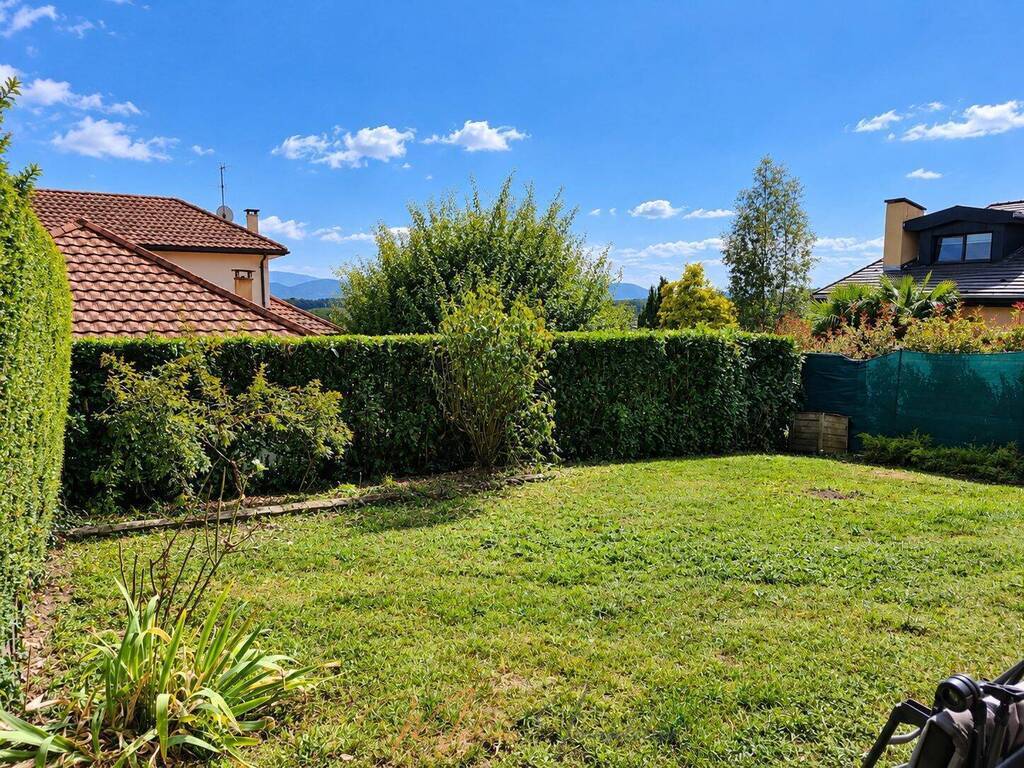 Vente Appartement 3 pièces 65.4 m² Sauverny 01220