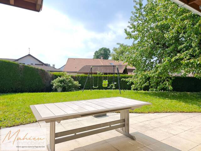 Vente Maison individuelle 6 pièces 139 m² Saint-Genis-Pouilly 01630