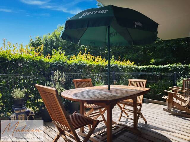 Vente Appartement t2 52 m² Chevry 01170