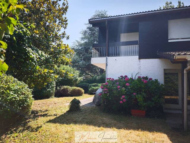 Vente Maison ancienne 6 pièces 122 m² Gex 01170