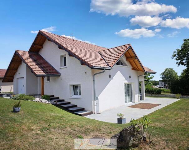 Vente Maison individuelle 5 pièces 140 m² Saint-Genis-Pouilly 01630