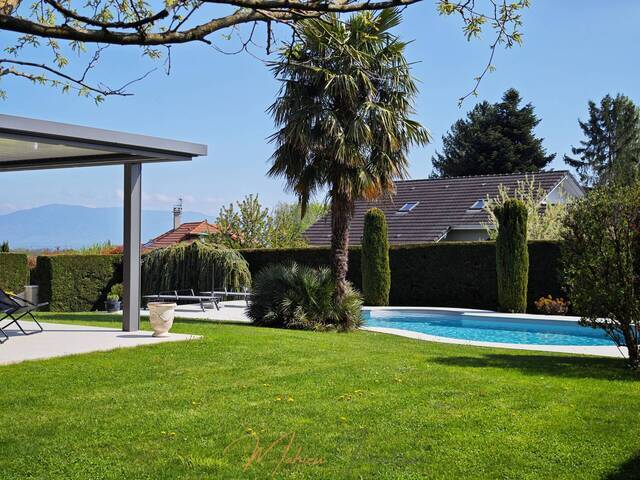 Vente Maison individuelle 182 m² Cessy 01170