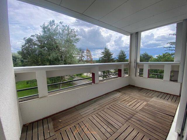 Vente Appartement t4 90.53 m² Saint-Genis-Pouilly 01630