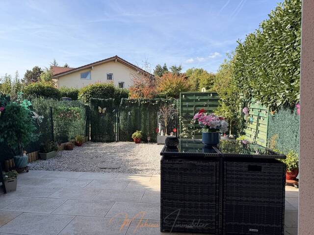 Buy Apartment duplex 3 rooms 63 m² Gex 01170