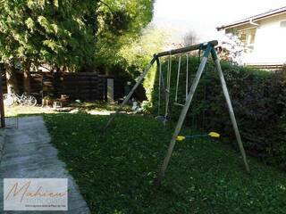 Vendu Maison 4 pièces 95 m² Thoiry 01710