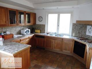 Vendu Maison individuelle 7 pièces 184 m² Crozet 01170