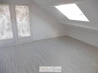 Vendu Maison individuelle 7 pièces 184 m² Crozet 01170