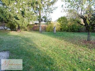 Vendu Maison individuelle 7 pièces 184 m² Crozet 01170